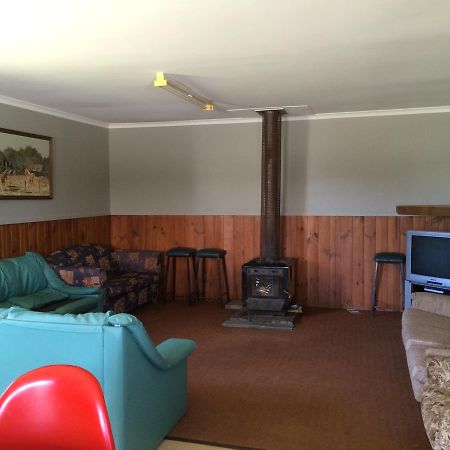 Great Lake Hotel Liawenee 外观 照片