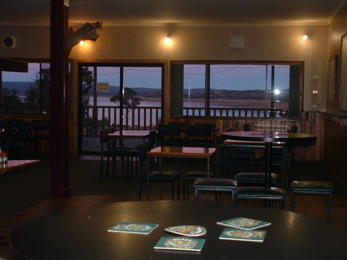 Great Lake Hotel Liawenee 外观 照片