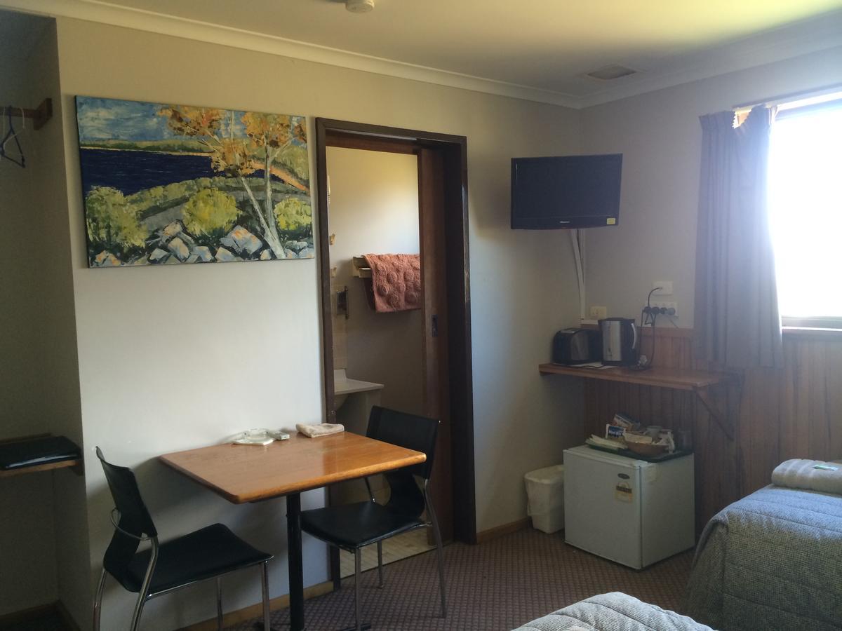 Great Lake Hotel Liawenee 外观 照片